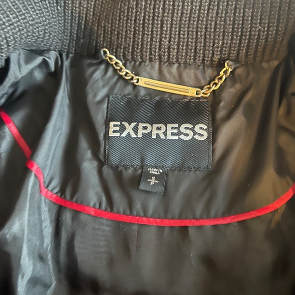Black Express Puffer Jacket - Size Small - Picture 4 of 6